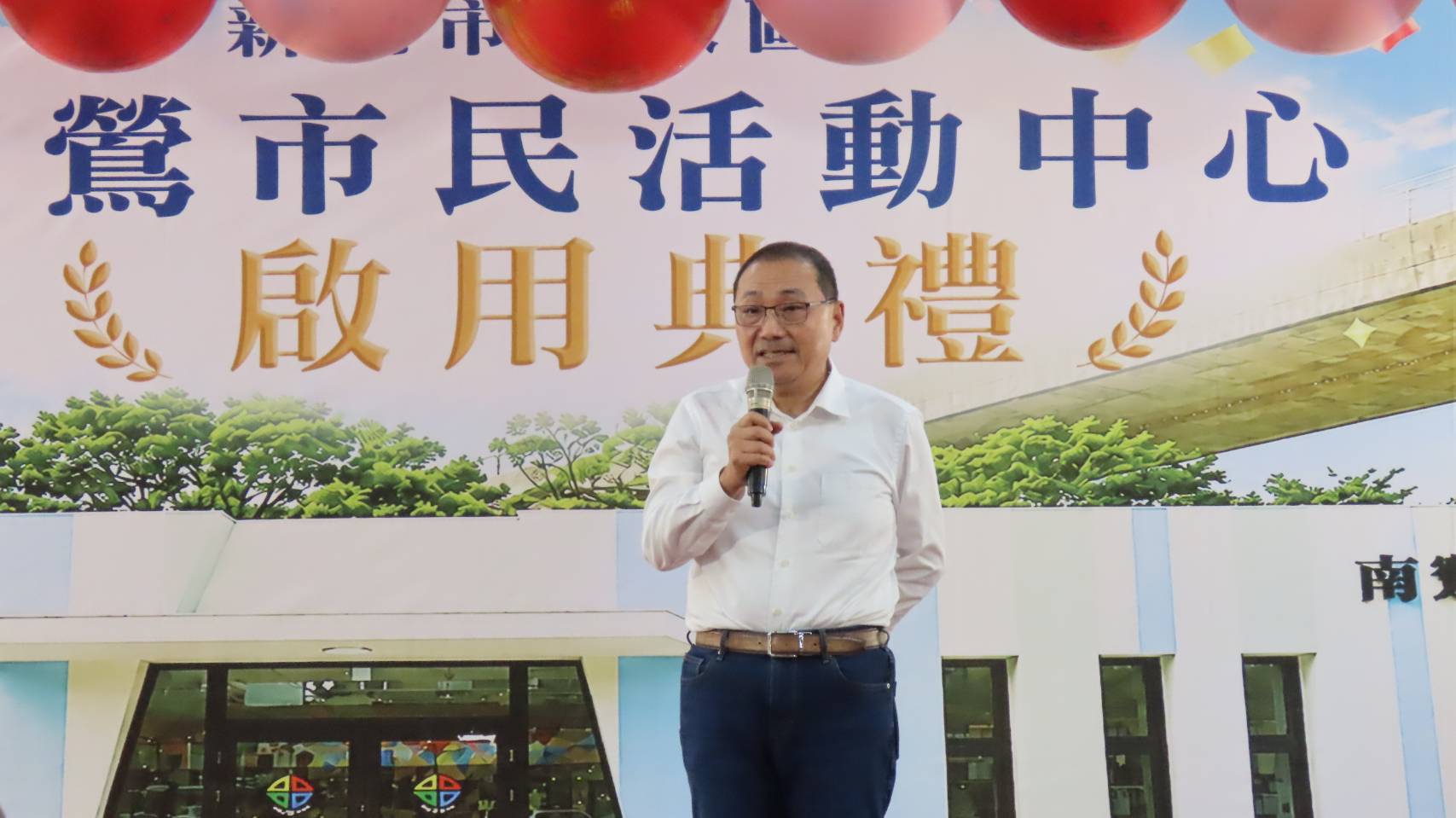 新北市長侯友宜致詞。
