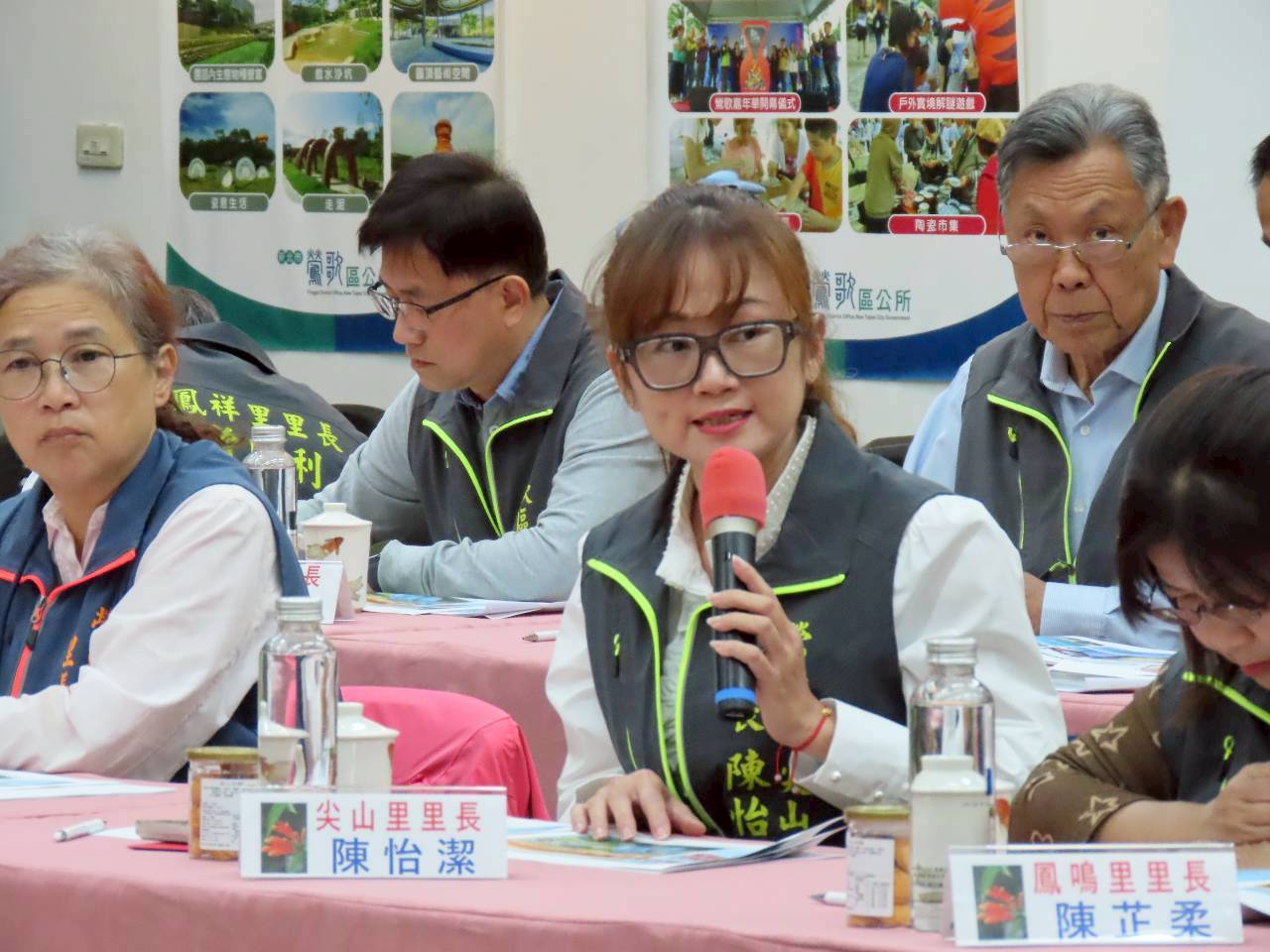 侯友宜8年306場走透透，行動治理深入基層，里區府攜手共創幸福城市(一)。