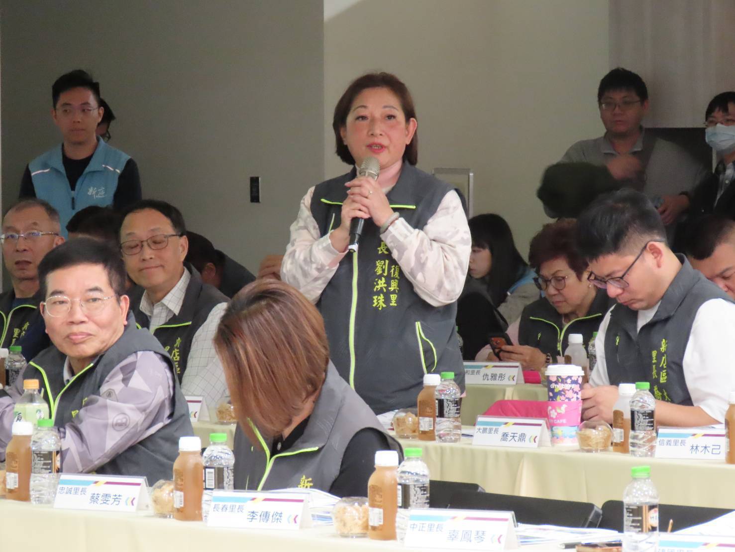 侯友宜8年306場走透透，行動治理深入基層，里區府攜手共創幸福城市(四)。